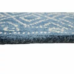 Venezia Azure 4 ft. x 6 ft. (3'6" x 5'6") Geometric Transitional Accent Rug by BASHIAN -BASHIAN Shop azure bashian area rugs 649652305110 1f 1000