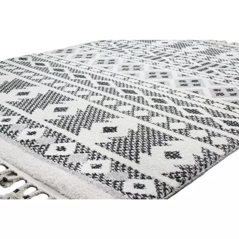 Navajo Ivory/Black 3 ft. x 8 ft. (2'6" x 8') Geometric Contemporary Runner Rug by BASHIAN 4 Navajo Ivory/Black 3 ft. x 8 ft. (2'6" x 8') Geometric Contemporary Runner Rug by BASHIAN - Image 4