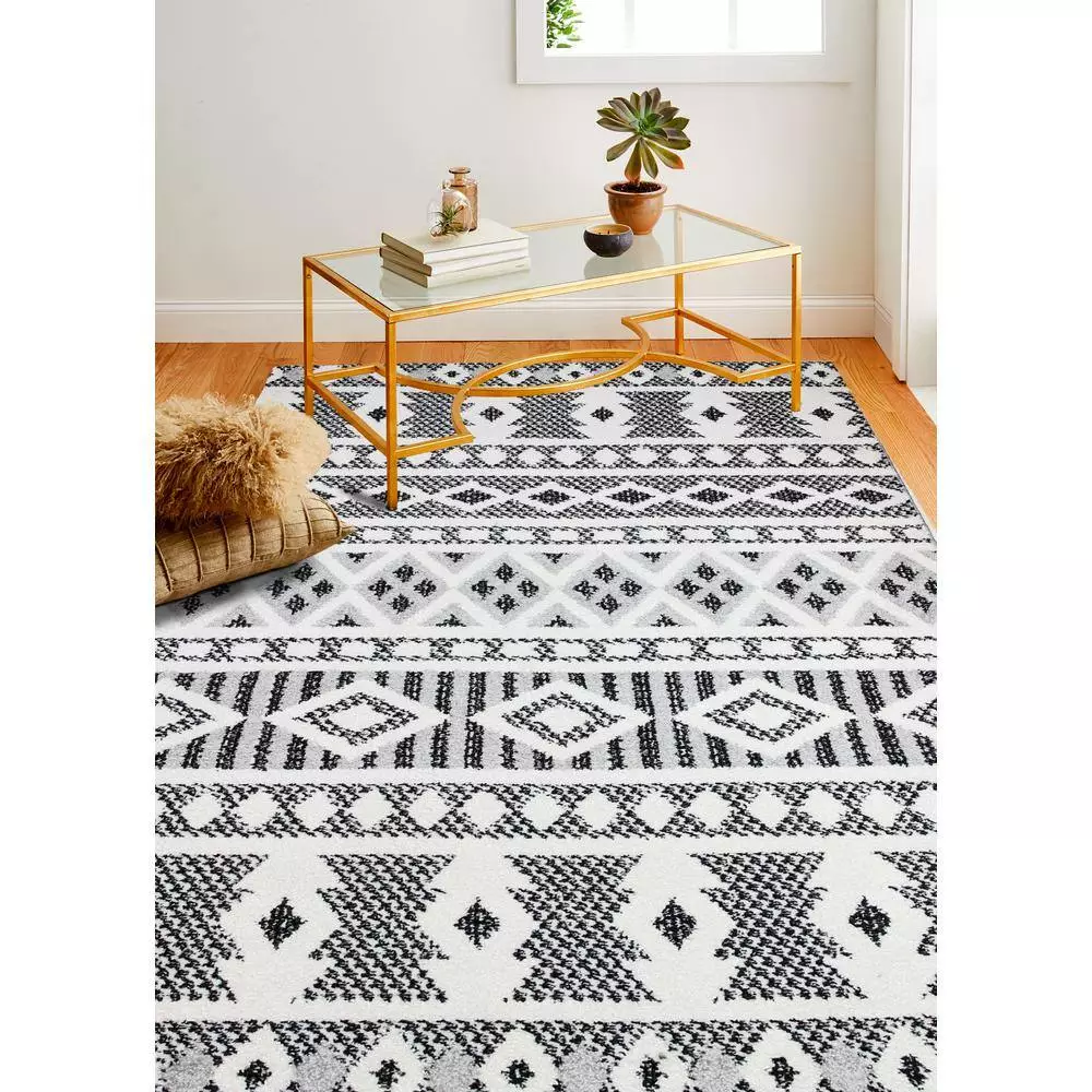 Navajo Ivory/Black 3 ft. x 8 ft. (2'6" x 8') Geometric Contemporary Runner Rug by BASHIAN 2 Navajo Ivory/Black 3 ft. x 8 ft. (2'6" x 8') Geometric Contemporary Runner Rug by BASHIAN - Image 2