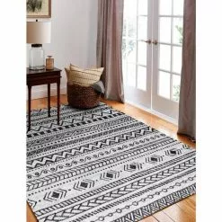 Tangier Ivory/Charcoal 4 ft. x 6 ft. (3 ft. 6 in. x 5 ft. 6 in.) Geometric Contemporary Accent Rug by BASHIAN -BASHIAN Shop ivory charcoal bashian area rugs 649652307916 31 1000