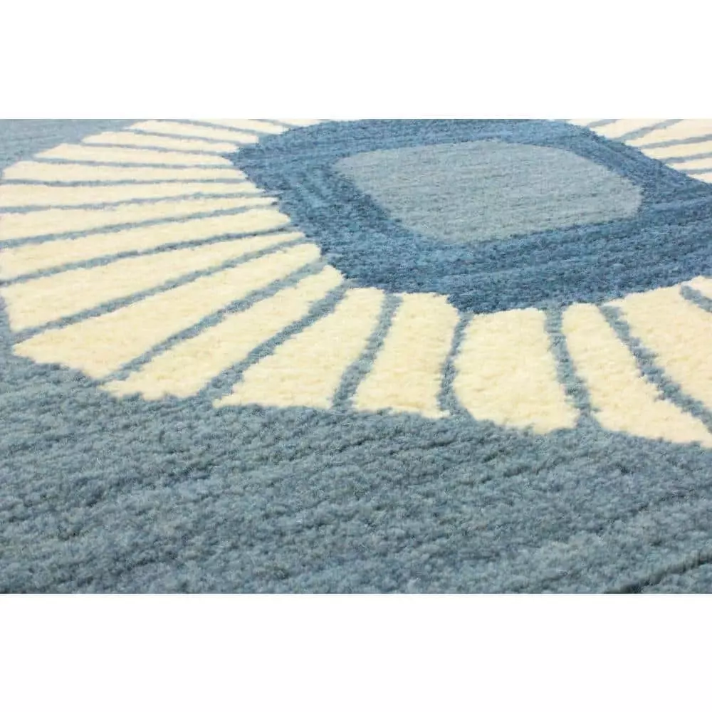 Chelsea Lt. Blue 9 ft. x 12 ft. (8'6" x 11'6") Geometric Contemporary Area Rug by BASHIAN 5 Chelsea Lt. Blue 9 ft. x 12 ft. (8'6" x 11'6") Geometric Contemporary Area Rug by BASHIAN - Image 5