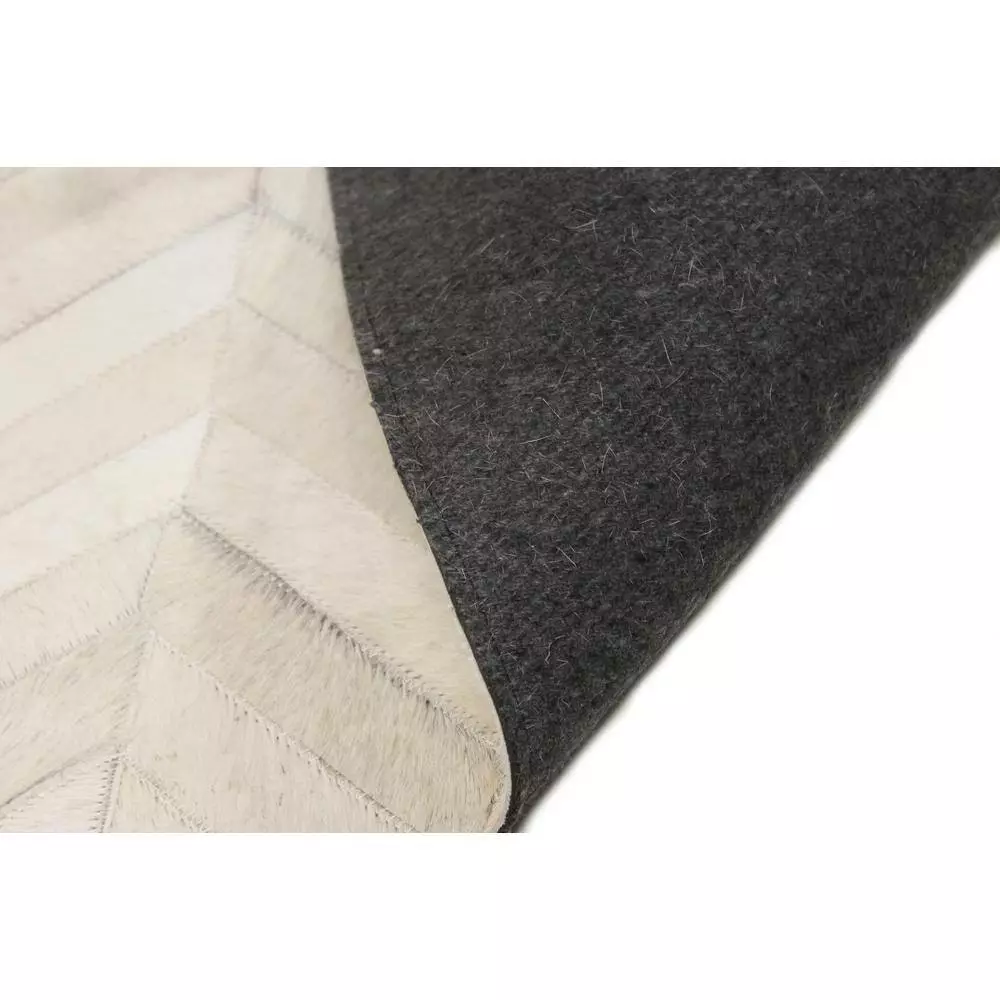 Santa Fe White 5 ft. x 8 ft. Chevron Contemporary Area Rug by BASHIAN 3 Santa Fe White 5 ft. x 8 ft. Chevron Contemporary Area Rug by BASHIAN - Image 3