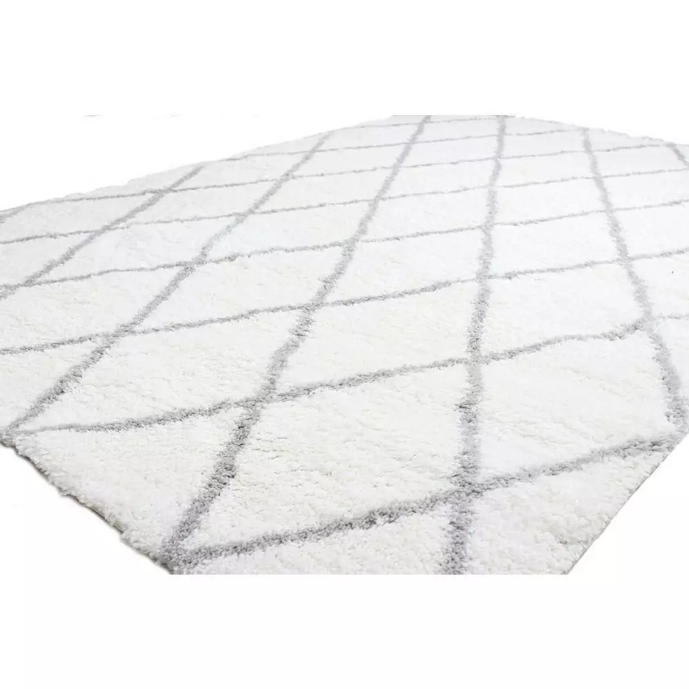 Andes White/Grey 4 ft. x 6 ft. (3'6" x 5'6") Geometric Contemporary Accent Rug by BASHIAN 2 Andes White/Grey 4 ft. x 6 ft. (3'6" x 5'6") Geometric Contemporary Accent Rug by BASHIAN - Image 2